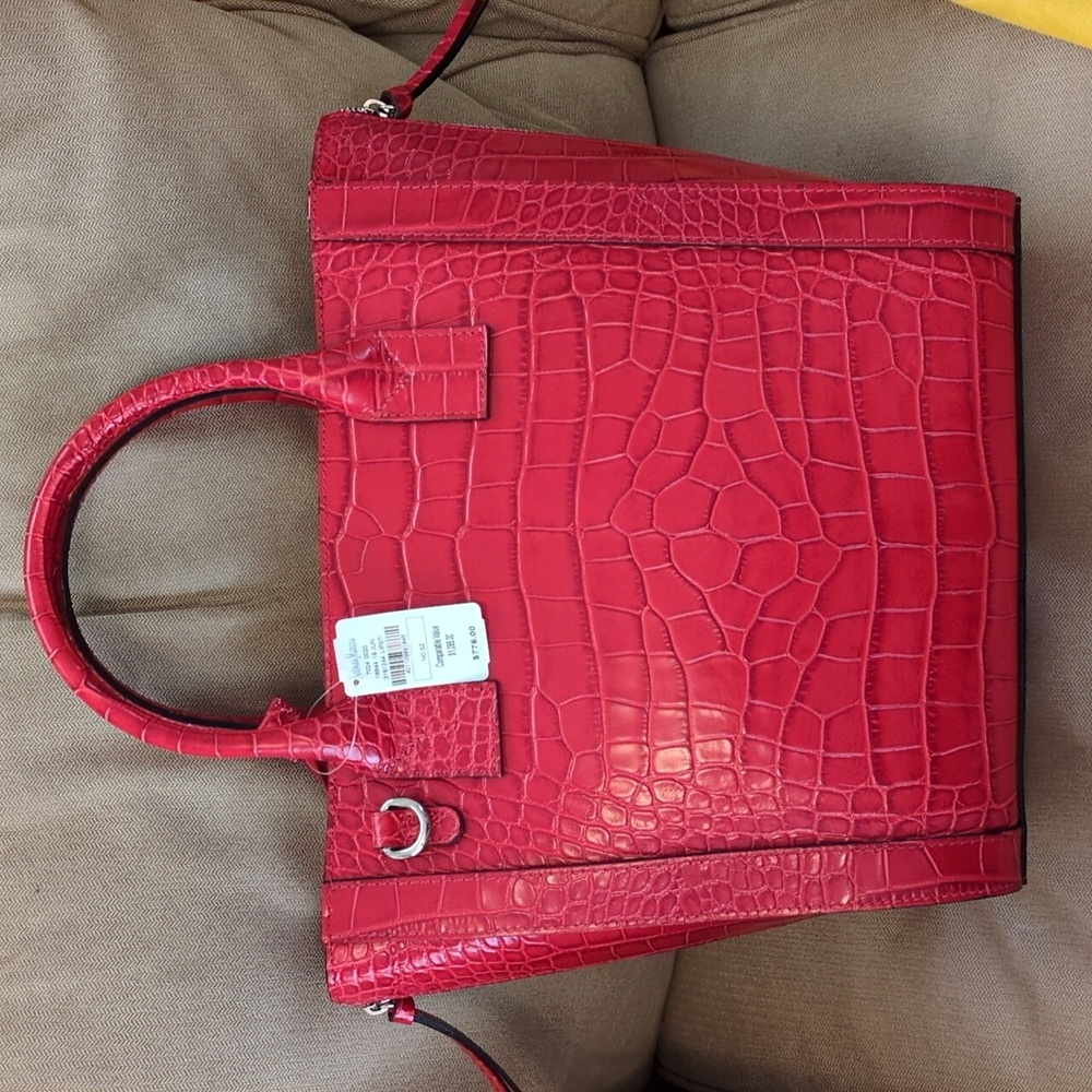 ❤️ Valentino by Mario Valentino Charmont Poppy Red Croc Leather Tote RARE - Picture 4 of 15